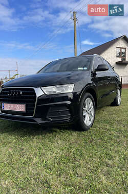 Внедорожник / Кроссовер Audi Q3 2017 в Луцке