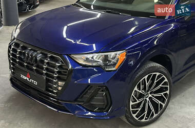 Внедорожник / Кроссовер Audi Q3 2020 в 