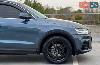 Внедорожник / Кроссовер Audi Q3 2016 в 
