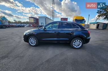 Позашляховик / Кросовер Audi Q3 2013 в 