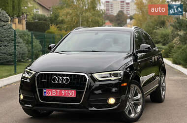 Внедорожник / Кроссовер Audi Q3 2016 в 