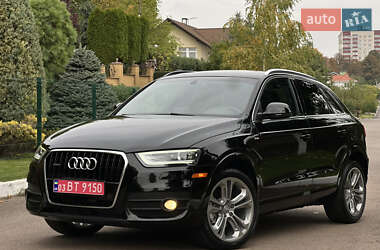 Внедорожник / Кроссовер Audi Q3 2016 в 