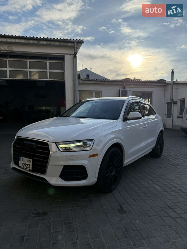 Audi Q3 2015