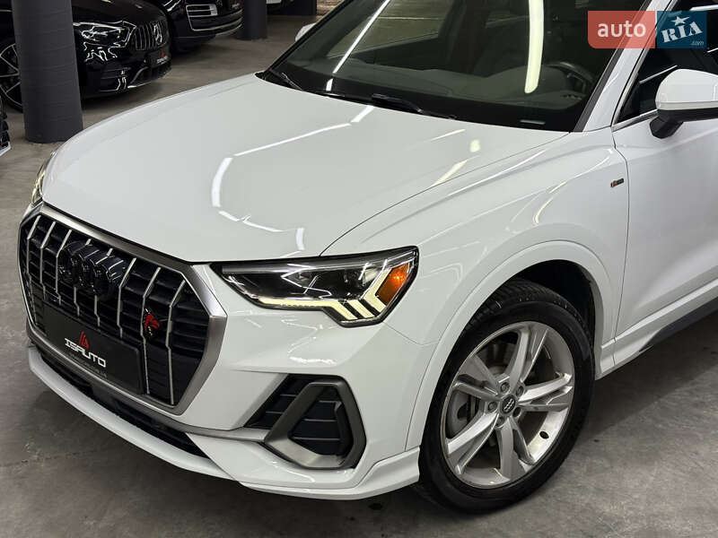 Позашляховик / Кросовер Audi Q3 2019 в Одесі