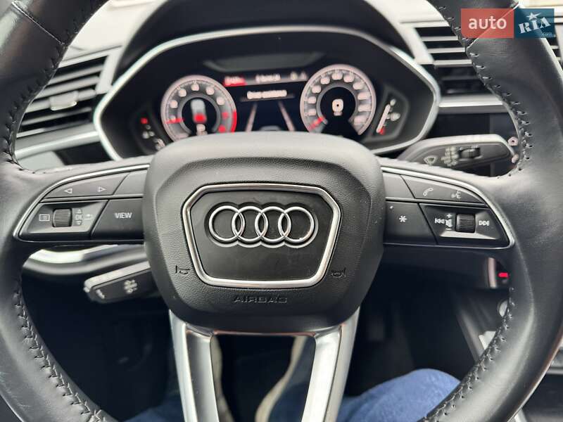 Позашляховик / Кросовер Audi Q3 2019 в Києві фото 17 Позашляховик / Кросовер Audi Q3 2019 в Києві