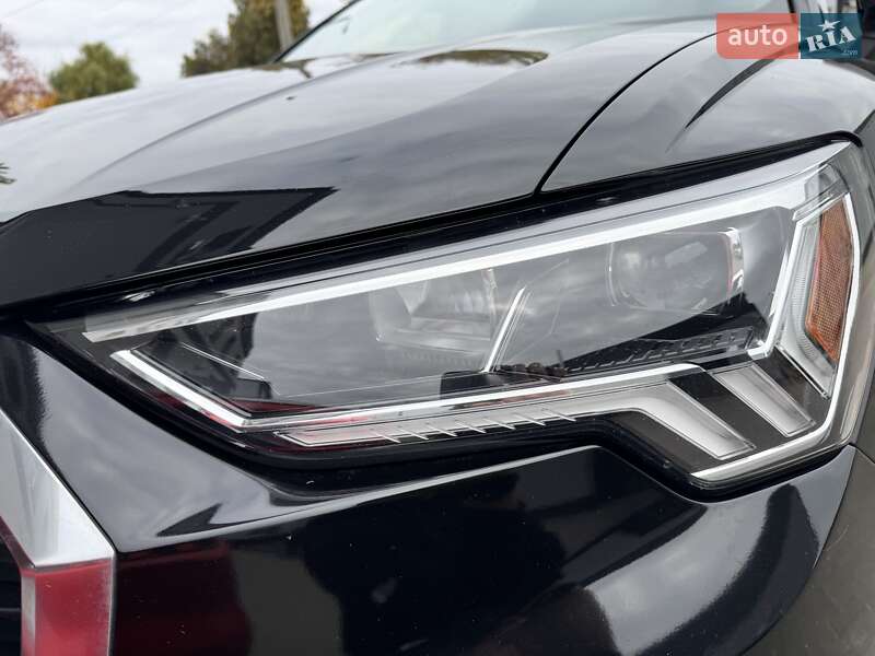 Позашляховик / Кросовер Audi Q3 2019 в Києві фото 46 Позашляховик / Кросовер Audi Q3 2019 в Києві