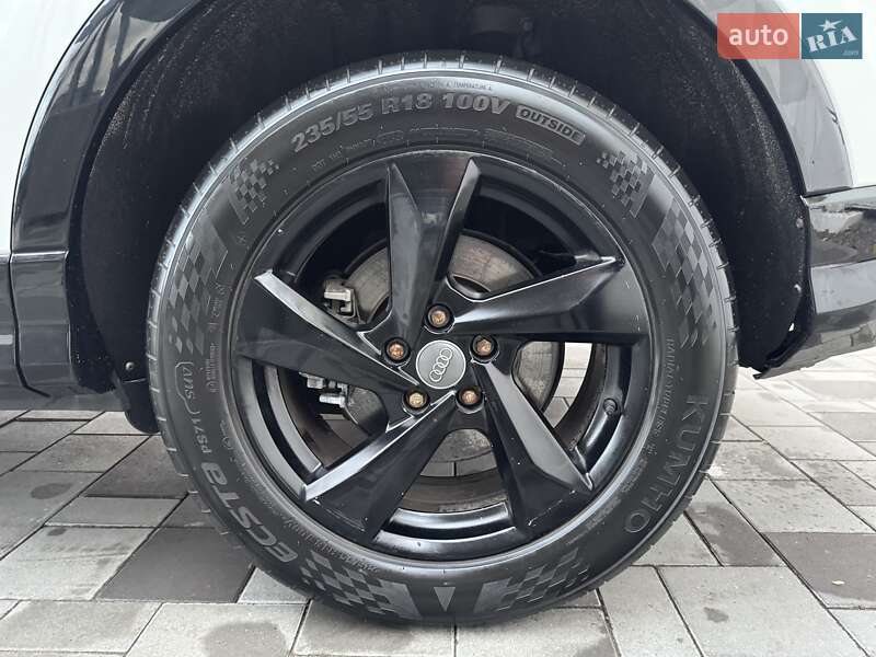 Позашляховик / Кросовер Audi Q3 2019 в Києві фото 6 Позашляховик / Кросовер Audi Q3 2019 в Києві
