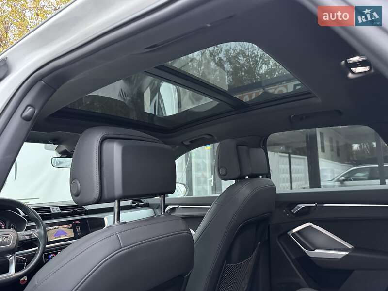 Позашляховик / Кросовер Audi Q3 2019 в Києві фото 23 Позашляховик / Кросовер Audi Q3 2019 в Києві