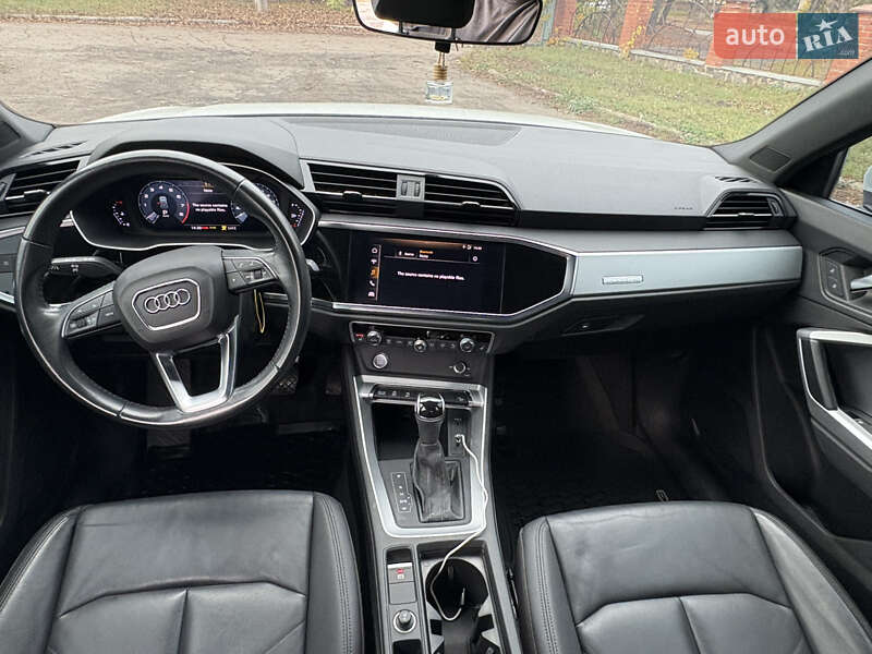 Внедорожник / Кроссовер Audi Q3 2020 в Полтаве фото 24 Внедорожник / Кроссовер Audi Q3 2020 в Полтаве