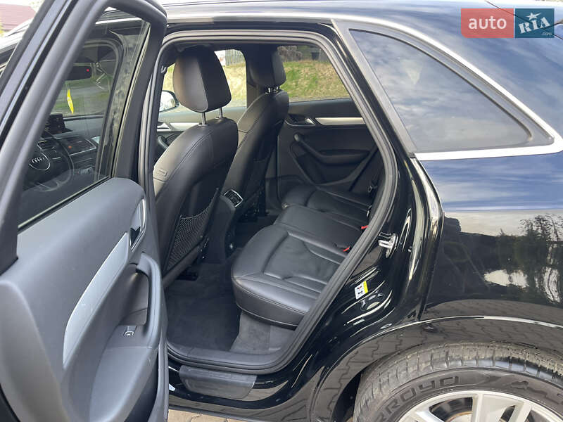 Позашляховик / Кросовер Audi Q3 2016 в Луцьку