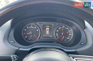 Позашляховик / Кросовер Audi Q3 2014 в  фото 3 Позашляховик / Кросовер Audi Q3 2014 в