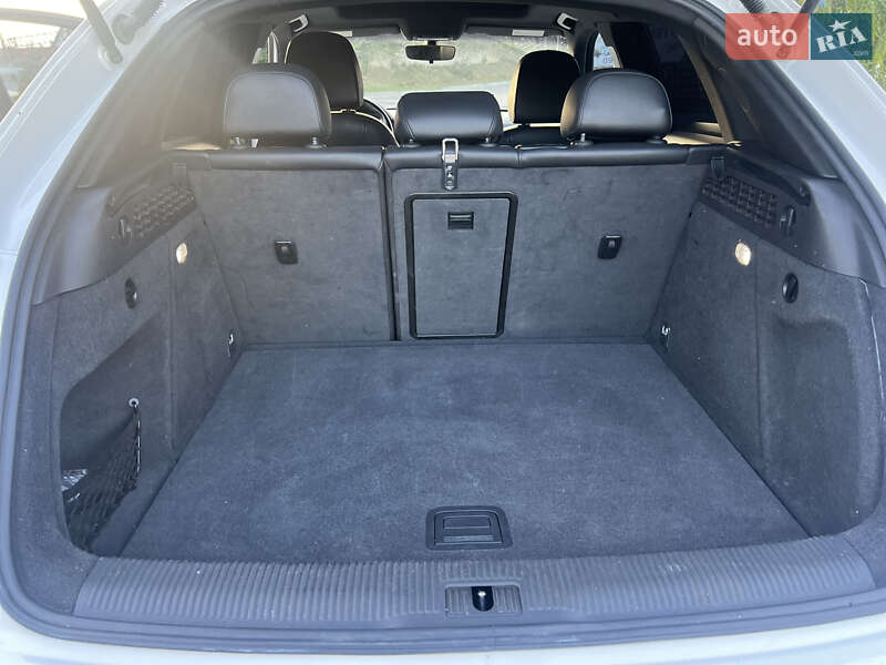 Внедорожник / Кроссовер Audi Q3 2017 в Тернополе