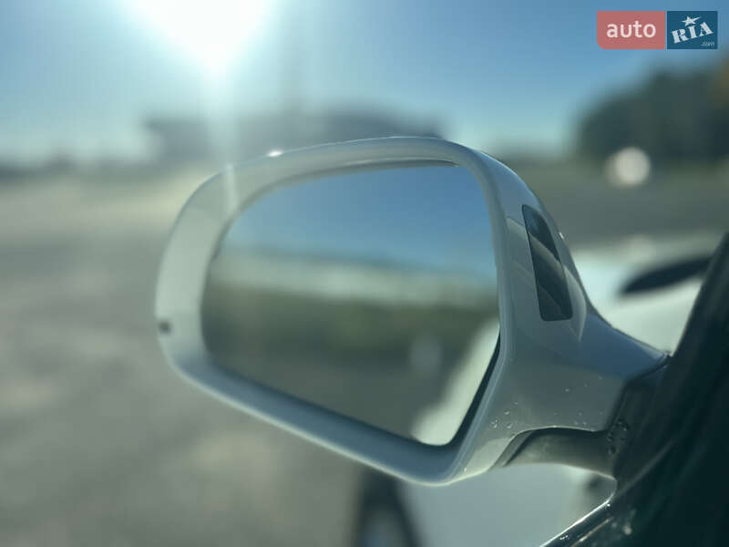 Внедорожник / Кроссовер Audi Q3 2015 в Львове