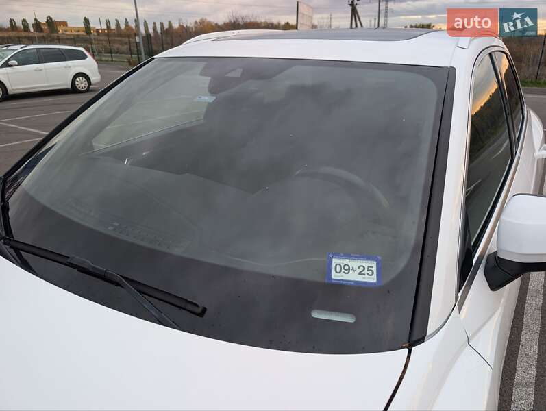 Позашляховик / Кросовер Audi Q3 2021 в Рівному