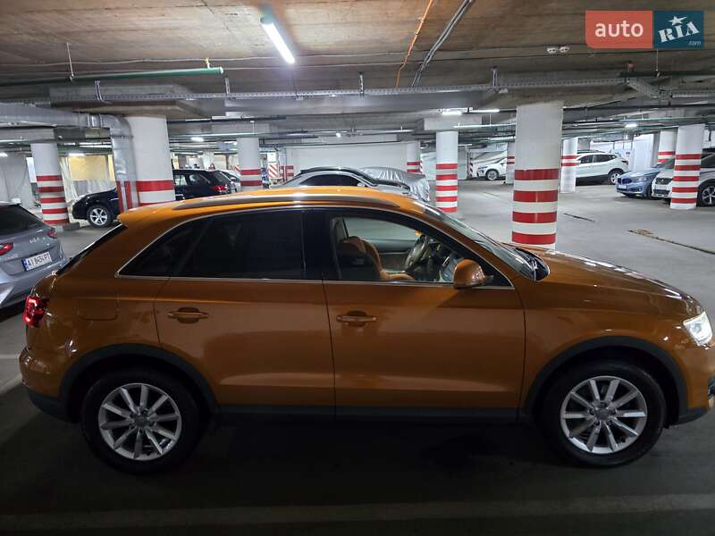 Позашляховик / Кросовер Audi Q3 2013 в Києві
