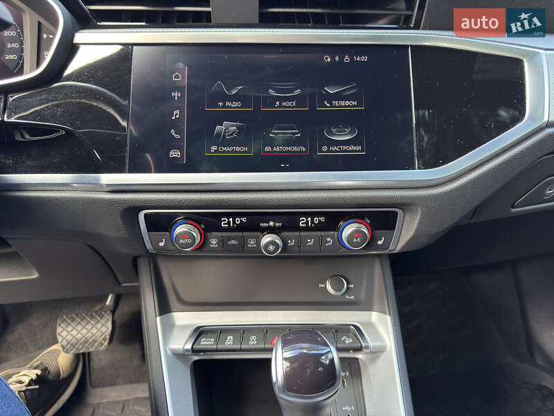 Позашляховик / Кросовер Audi Q3 2022 в Львові фото 18 Позашляховик / Кросовер Audi Q3 2022 в Львові