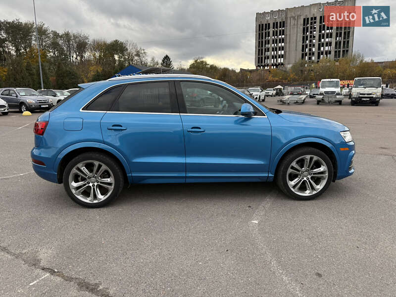 Внедорожник / Кроссовер Audi Q3 2015 в Львове