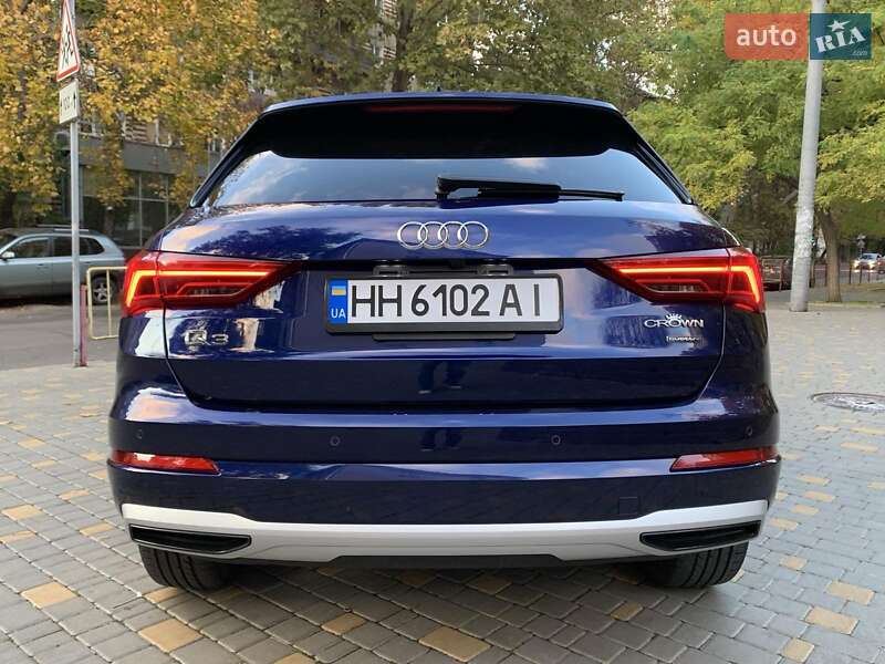 Позашляховик / Кросовер Audi Q3 2022 в Одесі