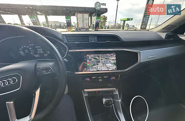 Позашляховик / Кросовер Audi Q3 2019 в Тернополі