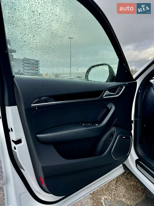 Позашляховик / Кросовер Audi Q3 2017 в Києві фото 10 Позашляховик / Кросовер Audi Q3 2017 в Києві