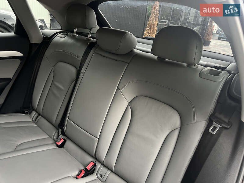 Позашляховик / Кросовер Audi Q3 2016 в Києві фото 15 Позашляховик / Кросовер Audi Q3 2016 в Києві