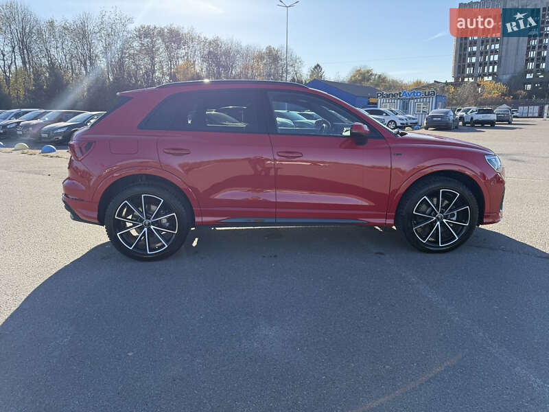 Позашляховик / Кросовер Audi Q3 2023 в Львові фото 4 Позашляховик / Кросовер Audi Q3 2023 в Львові