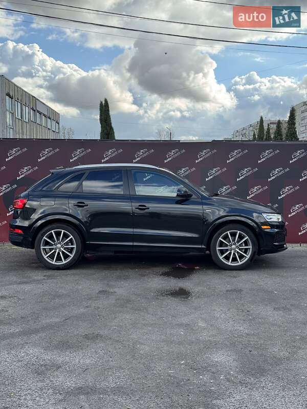 Позашляховик / Кросовер Audi Q3 2018 в Сумах фото 4 Позашляховик / Кросовер Audi Q3 2018 в Сумах