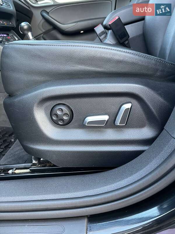 Позашляховик / Кросовер Audi Q3 2016 в Львові