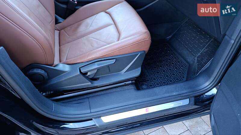 Внедорожник / Кроссовер Audi Q3 2019 в Стрые