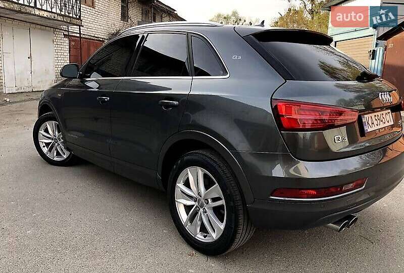 Внедорожник / Кроссовер Audi Q3 2018 в Киеве