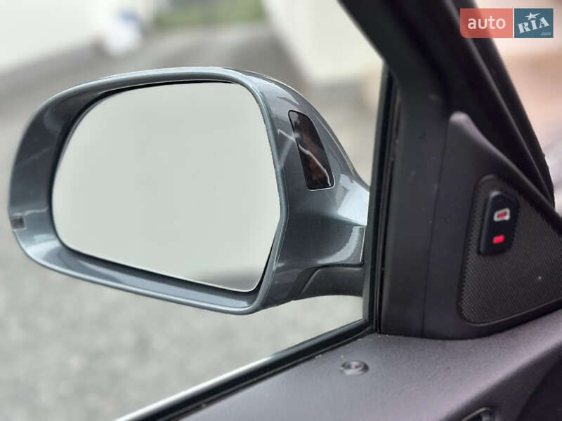 Позашляховик / Кросовер Audi Q3 2014 в Ужгороді фото 27 Позашляховик / Кросовер Audi Q3 2014 в Ужгороді