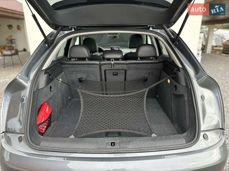 Позашляховик / Кросовер Audi Q3 2014 в Ужгороді фото 50 Позашляховик / Кросовер Audi Q3 2014 в Ужгороді