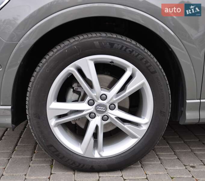 Внедорожник / Кроссовер Audi Q3 2020 в Одессе