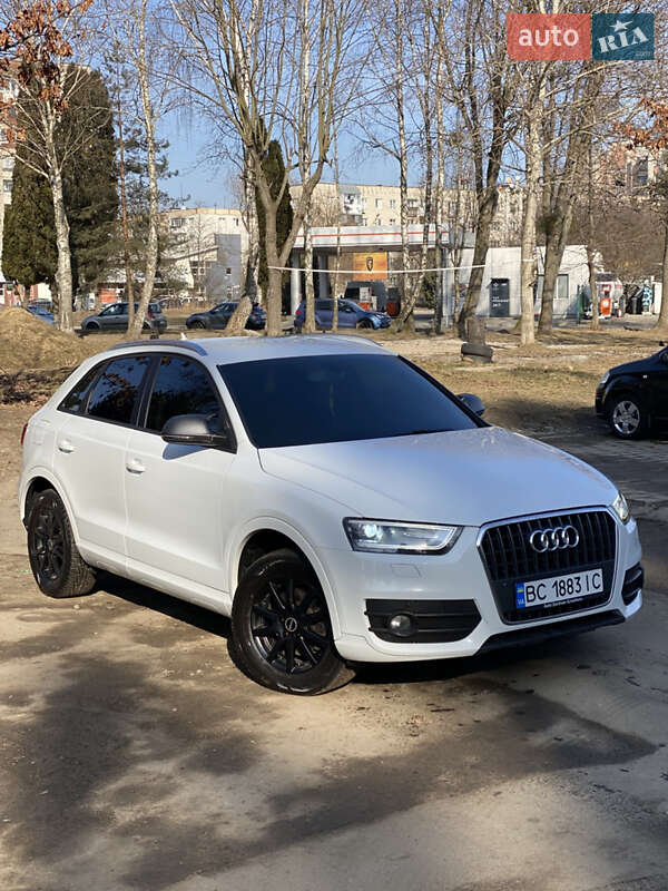 Позашляховик / Кросовер Audi Q3 2012 в Львові