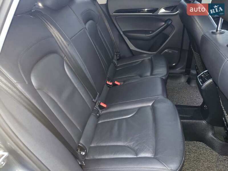 Внедорожник / Кроссовер Audi Q3 2014 в Бердичеве