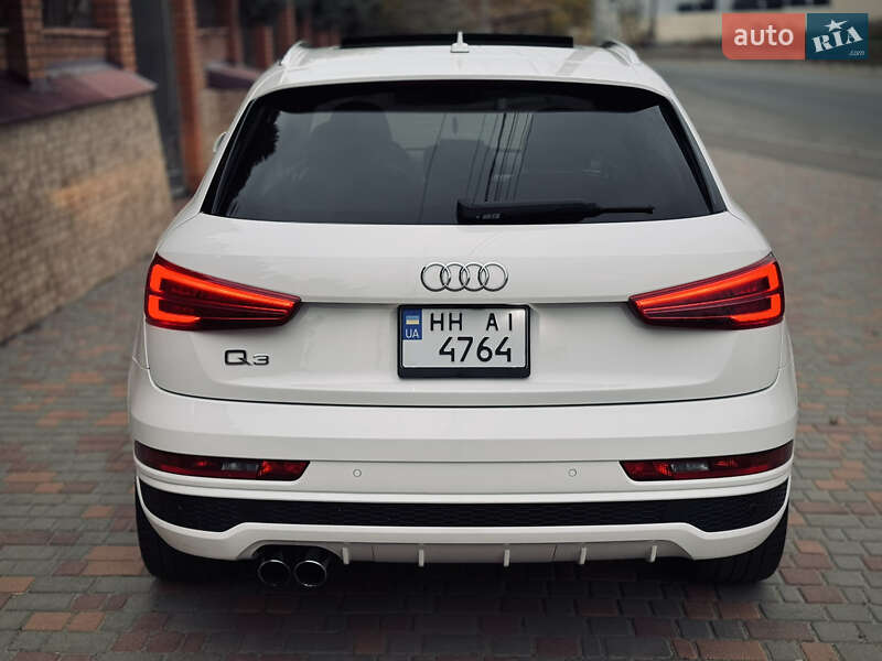 Позашляховик / Кросовер Audi Q3 2017 в Одесі