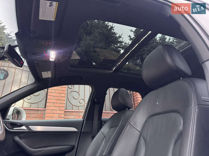 Позашляховик / Кросовер Audi Q3 2017 в Одесі