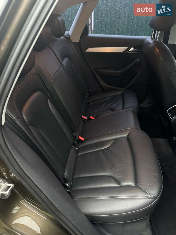 Позашляховик / Кросовер Audi Q3 2014 в Києві фото 16 Позашляховик / Кросовер Audi Q3 2014 в Києві