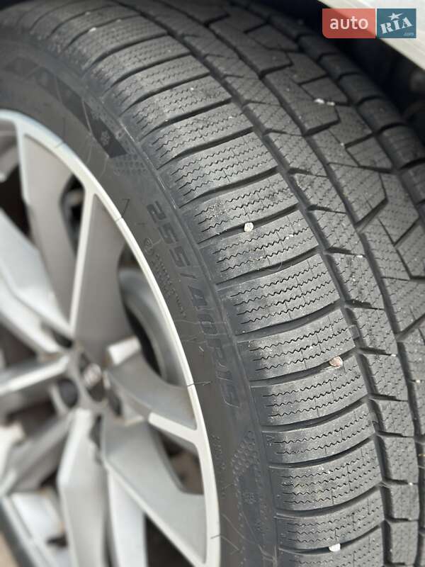 Внедорожник / Кроссовер Audi Q3 2023 в Киеве