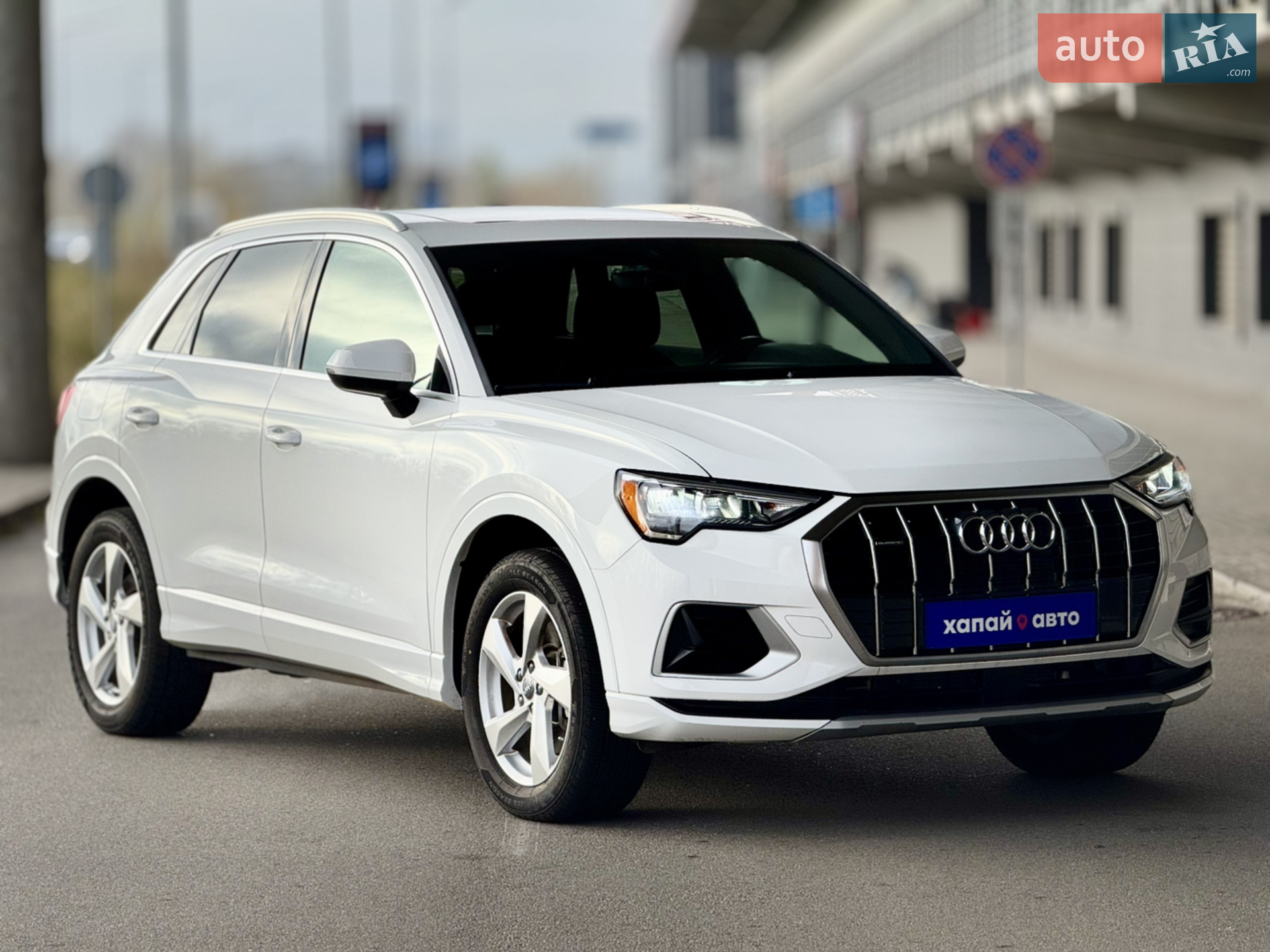 2019 Audi Q3 - мініатюра 3
