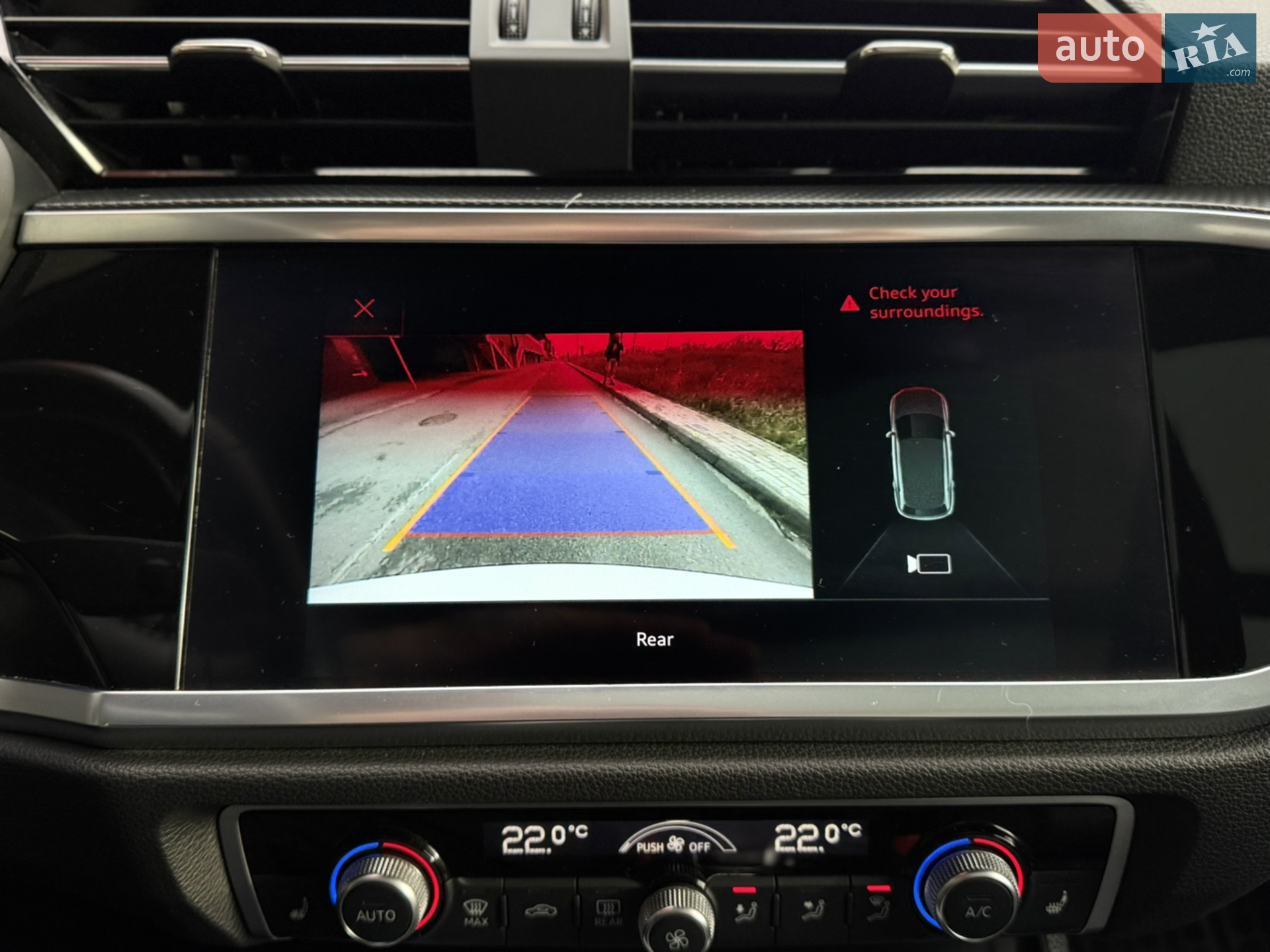 2019 Audi Q3 - мініатюра 15