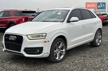 Внедорожник / Кроссовер Audi Q3 2014 в Луцке