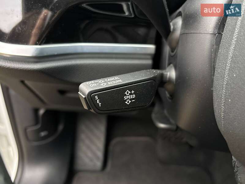 Внедорожник / Кроссовер Audi Q3 2020 в Стрые