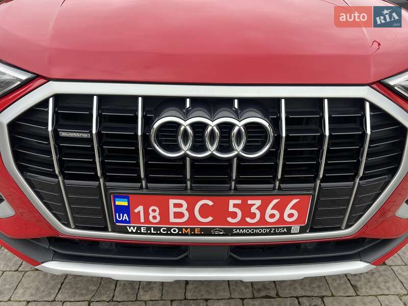 Внедорожник / Кроссовер Audi Q3 2020 в Ровно