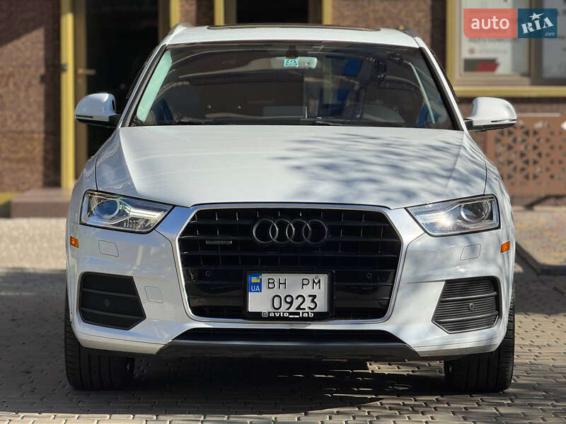 Позашляховик / Кросовер Audi Q3 2015 в Одесі