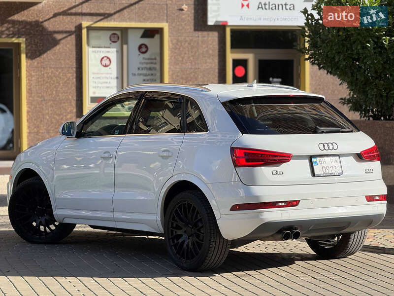Позашляховик / Кросовер Audi Q3 2015 в Одесі
