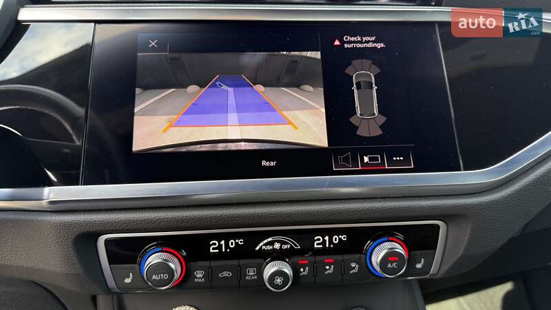Позашляховик / Кросовер Audi Q3 2021 в Києві фото 14 Позашляховик / Кросовер Audi Q3 2021 в Києві