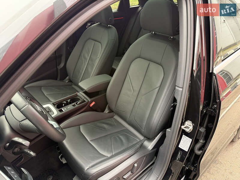 Позашляховик / Кросовер Audi Q3 2020 в Києві