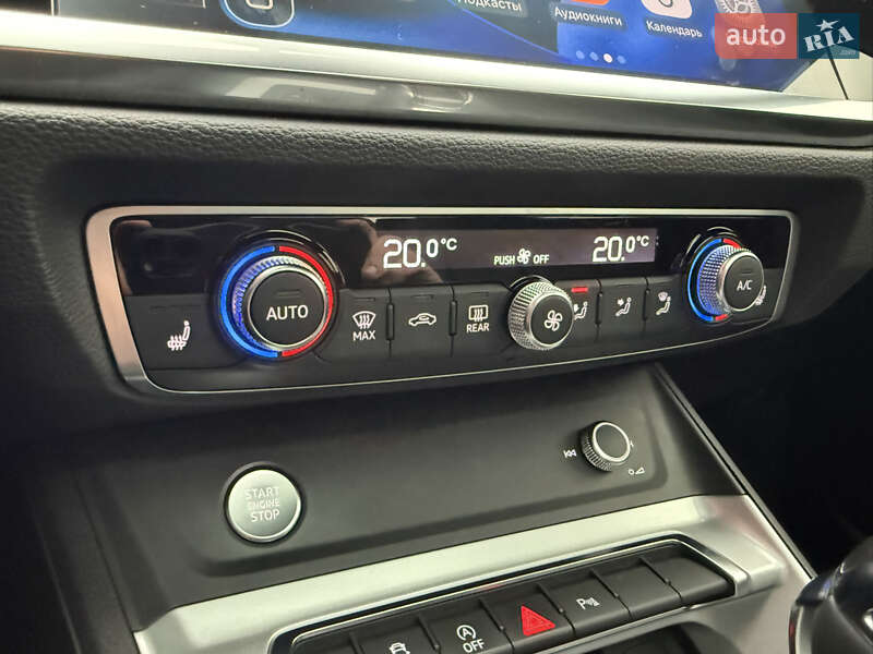 Позашляховик / Кросовер Audi Q3 2020 в Києві