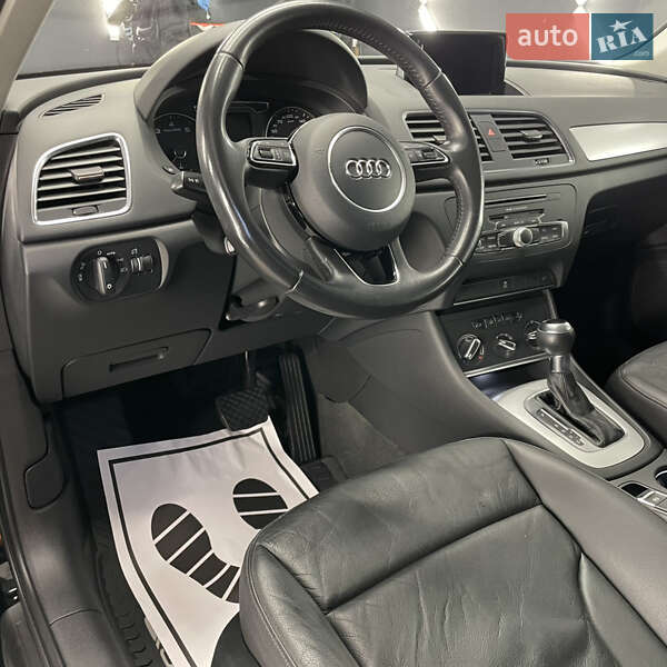 Позашляховик / Кросовер Audi Q3 2017 в Тернополі